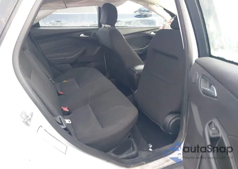 2017 Ford Focus Sel z USA, uszkodzony, nr VIN 1FADP3H22HL279245